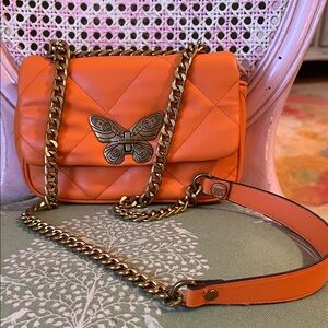 Crossbody handbag